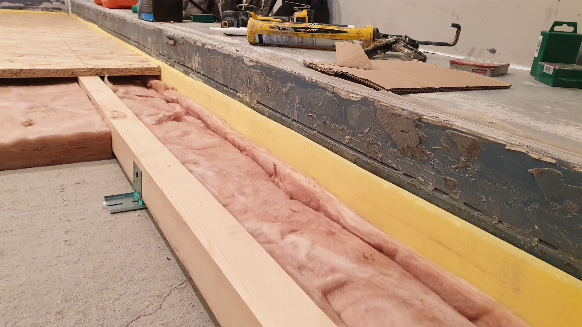 AkustikSylomer-Floor-Mount_1