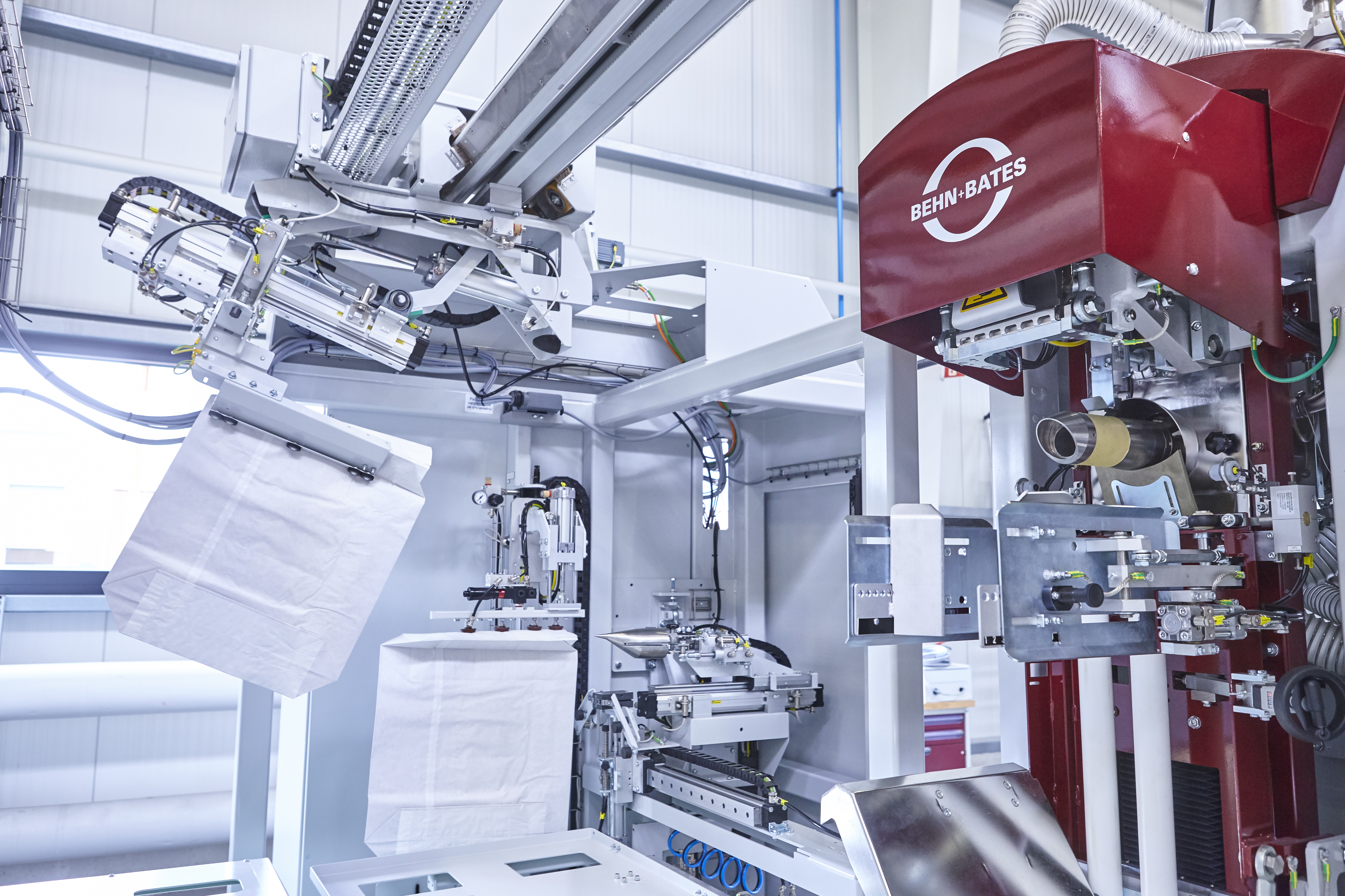 BEHN--BATES-turbinpackare-for-fint-och-latt-puder_1